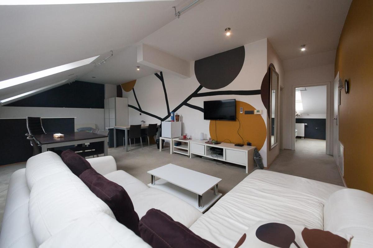 Centar W Hotel Osijek Exterior photo